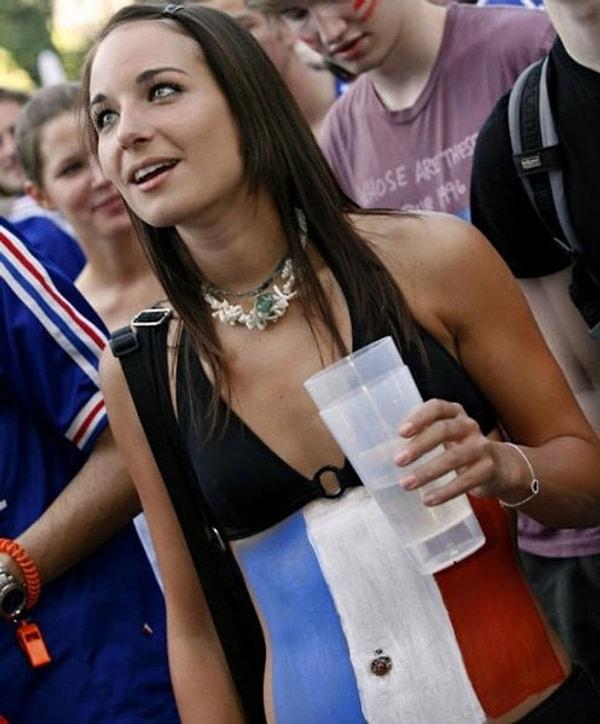 Fransız kadınlar sadeliğin hakkını her daim veriyorlar zaten.