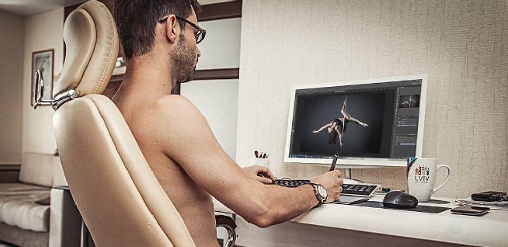 Рецепт успеха от президента - "раздеваться и работать": белорусский флешмоб