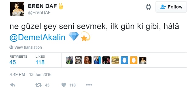 4. Demet Akalın'ın hayranları kendilerini DAF olarak adlandırıyor.