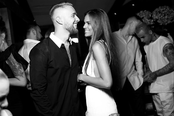 4. Как оказалось, впервые Егора и Викторию заметили российские туристы, когда влюбленные отдыхали вместе в Греции