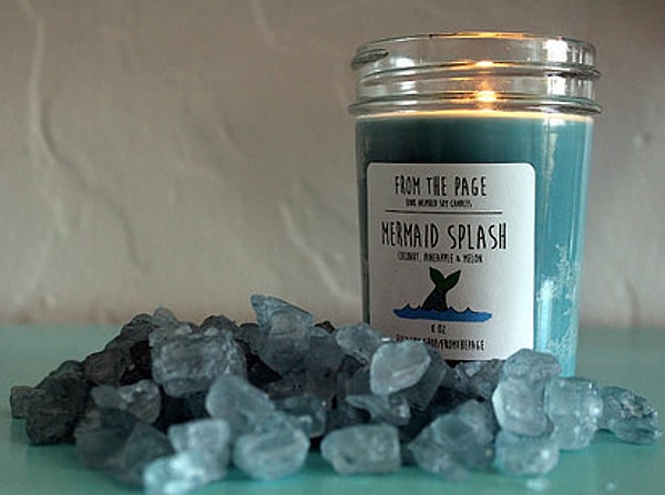 13. Ароматическая свеча с запахом моря