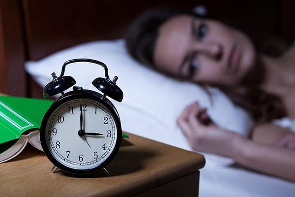 6. Başınızı yastığa koyar koymaz uykuya dalabilirsiniz
