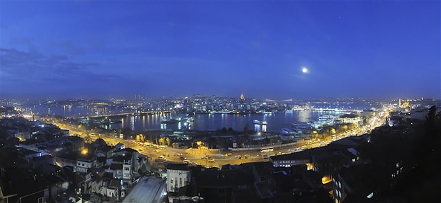 12. Cafe Haliç
