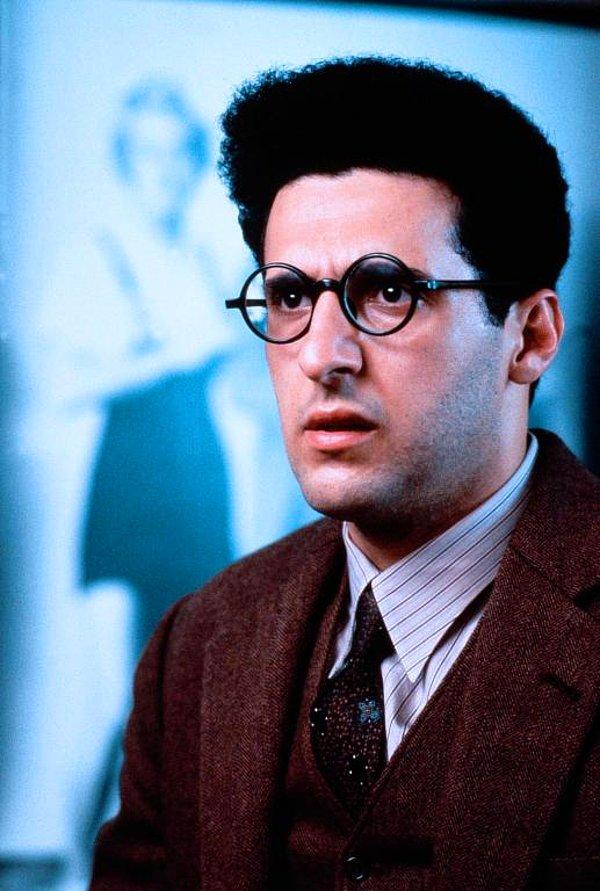 8. Barton Fink (1991) - John Turturro