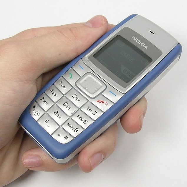 2. Nokia 1110