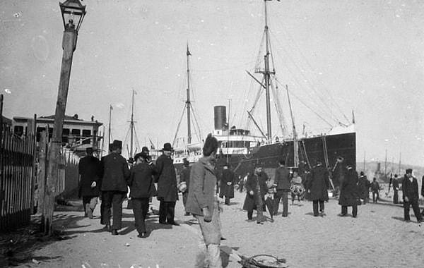 98. Galata Limanı (1910'lu yıllar)