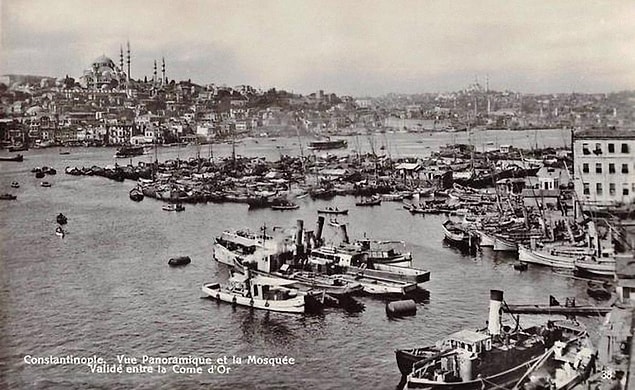 Karaköy'den Süleymaniye ve Yavuz Selim'e bakış (1910'lu yıllar