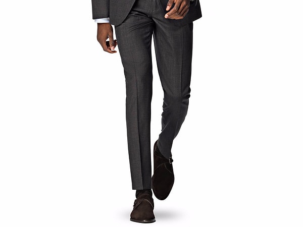 6. Нельзя сочетать черный с синим или коричневым