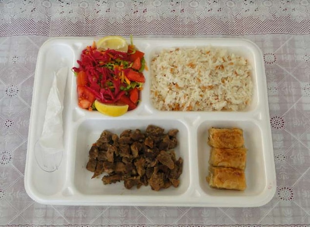 8. Camide mevlitli düğüne geldik çeyrek taktık sofrası