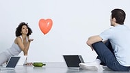 Sevgiliyi İnternet'ten Bulmanın Çok Mantıklı Bir Hareket Olduğunun 15 Kanıtı