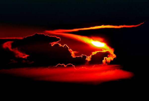 4. Шторм на закате в Германии на пути из Варшавы в Нью-Йорк