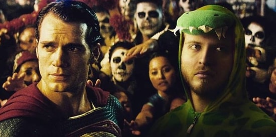 Парень «подружился» со звездами с помощью фотошопа