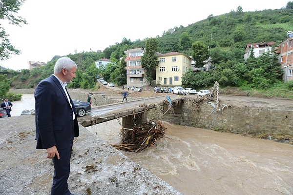 Hasar giderilmeye çalışılıyor