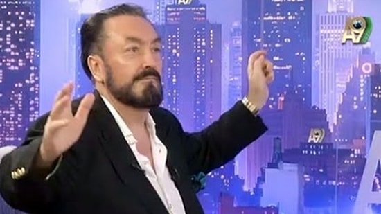 Adnan Oktar'ın Seks Sorusuna Cevabı: 'Helaliyle Seks Büyük Bir Nimettir'