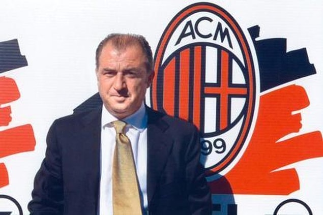 Galatasaray'la kazanılan UEFA Kupası'nın ardından önce İtalyan takımı Fiorentina sonra da dünyanın en büyük kulüplerinden Milan'ın başına geçmişti Terim.