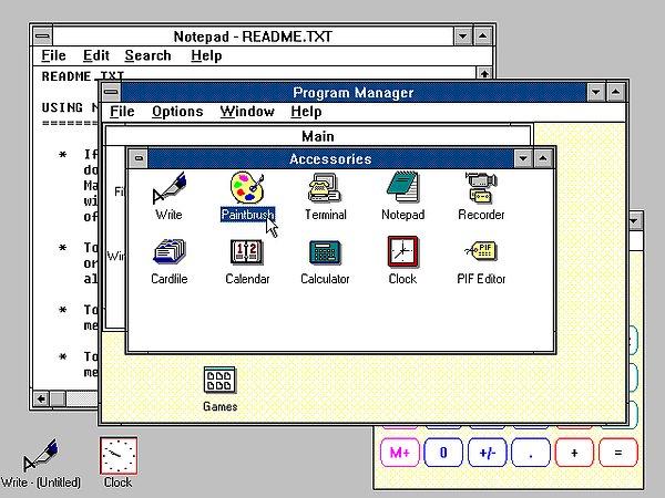 Arayüzü gelişmeye devam eden Windows'a Program Yönetimi ve Dosya Yönetimi pencereleri geldi.