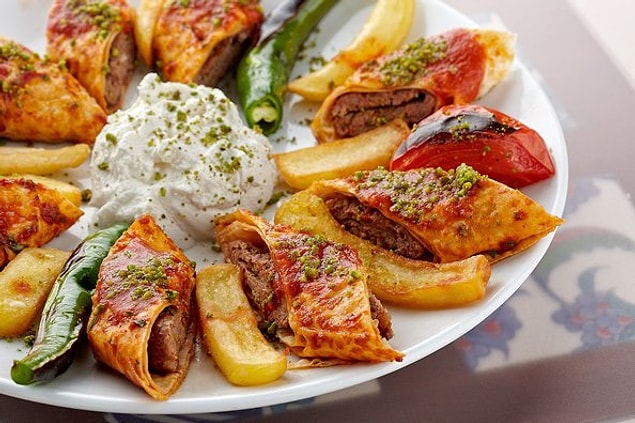 10. Hem protein hem karbonhidrat! Bir kebaptan başka ne isteyebiliriz ki?
