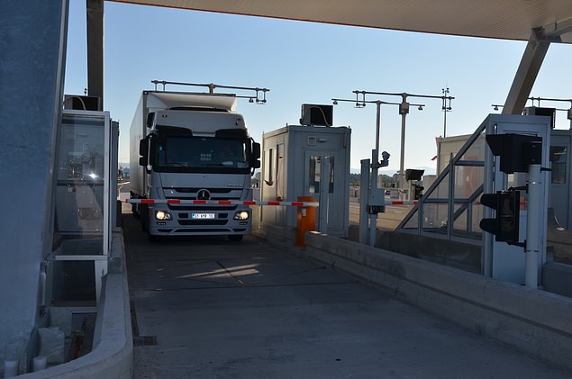 'Sürekli ücretsiz olması gerekiyor'
