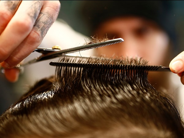 11. Минимум раз в месяц посещайте своего парикмахера.