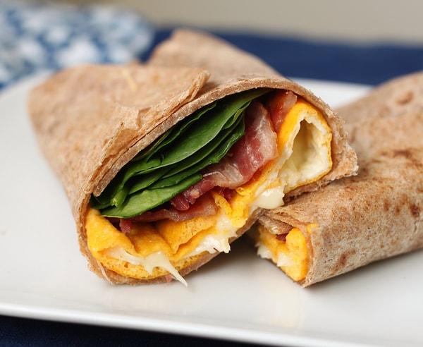 11. Ya da sabah mis gibi bir omleti öğlen yemeği haline getirebilirsiniz!