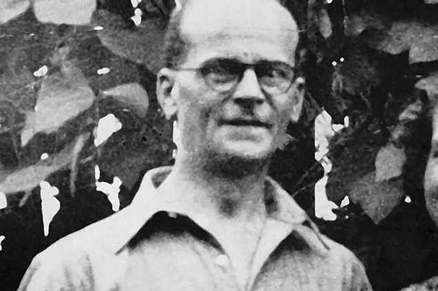 10. John Christie, kurbanlarının cesetlerini mutfağında sakladı.