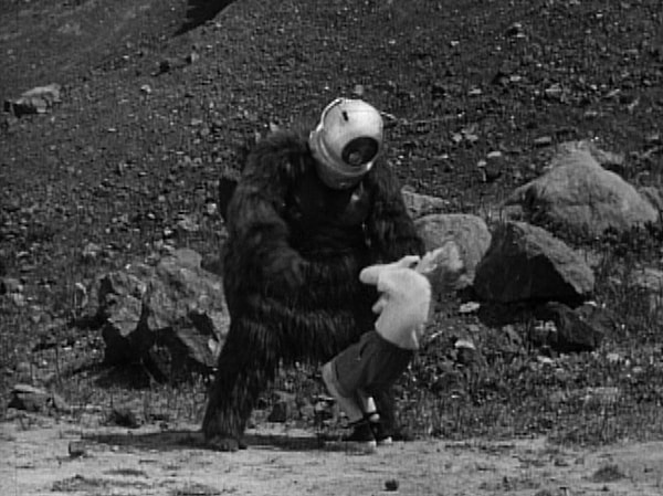 16. Робот-монстр