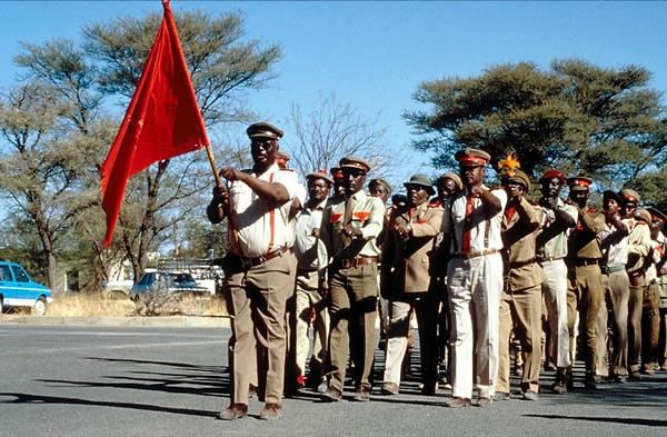 Bu doğrultuda eski devlet bakanı Heidemarie Wieczorek-Zeul, 2004'te Namibia'da gerçekleştirdiği ziyarette bu tarihsel olayı "soykırım" olarak değerlendirmişti.