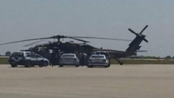 12:50 Reuters: Yunanistan'da Dedeağaç'a inen bir Türk helikopterindeki 8 kişi sığınma talep etti