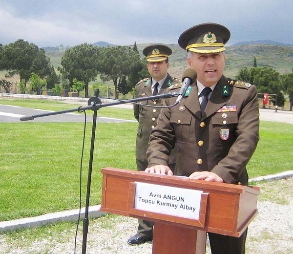 2. Ordu Kurmay Başkanı ve Malatya Garnizon Komutanı Tümgeneral Avni Angun