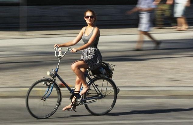 7. Riding a bicycle gives you a chance to be in the moment.
