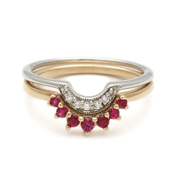 18. Двухцветный вариант с рубинами и бриллиантами