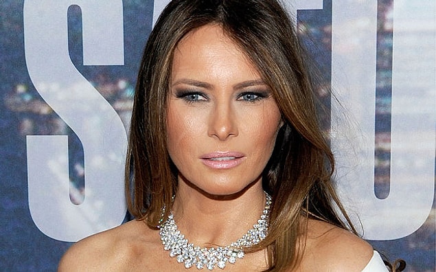 Söz konusu "First Lady" makamı olunca, elbette başkan eşlerinden de sağlam bir duruş, destek ve konuşmalar bekleniyor.