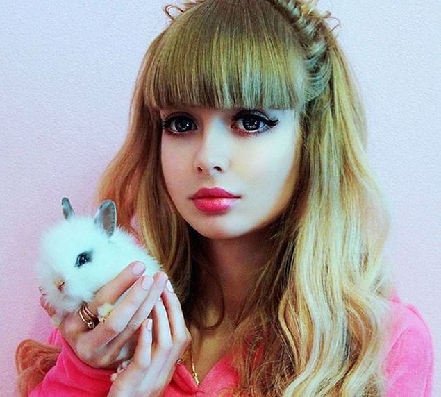 17. Angelica Kenova