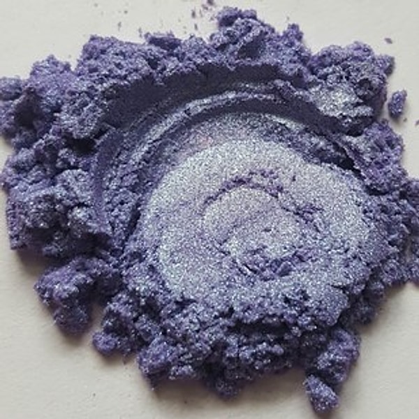 18. Тени (двух тонов), с которыми ты будешь выглядеть как Афродита, вышедшая из морской пены 😍