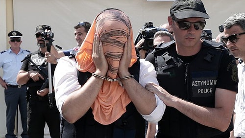 Yunanistan'daki 8 Darbeci Askere İkişer Ay Hapis