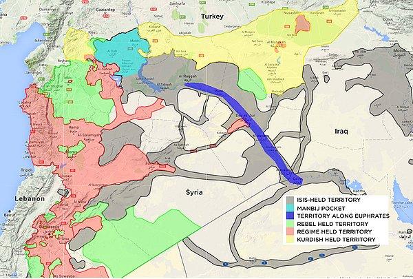 Suriye Demokratik Güçleri, şu sıralar ABD Hava Kuvvetlerinin yardımıyla Menbic'i IŞİD'in elinden almaya çalışıyor.