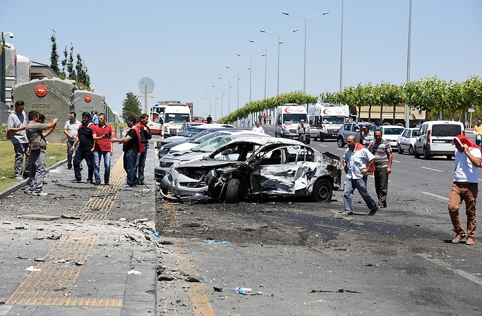 13 Fotoğraf ile Cumhurbaşkanlığı Sarayı ve Çevresinde Oluşan Hasar