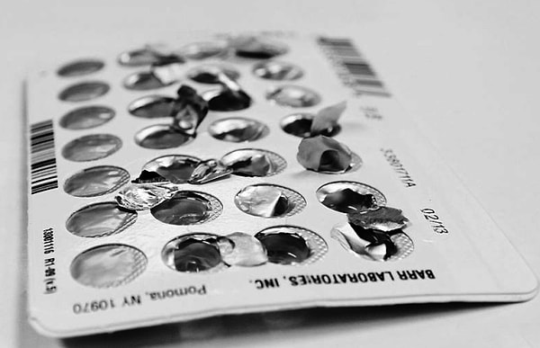 7. Даже регулярно принимая противозачаточные, вы все еще можете забеременеть