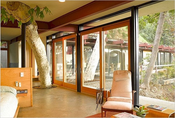 11. Частное владение, Лос-Анджелес, Калифорния