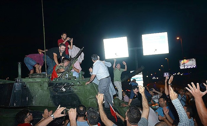 Darbecilerin Atatürk Havalimanı'na Baskını Kamerada