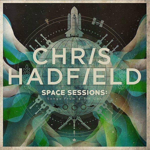 12. 2015 yılında astronot Chris Hadfield, tüm şarkılarını uzayda kaydettiği ilk albümünü yayınlamıştır.