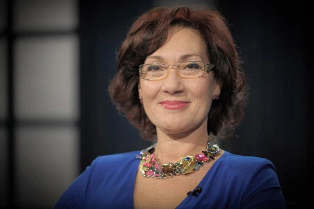 Televizyonda bir programa katıldığı için de artık herkes onu tanıyor.