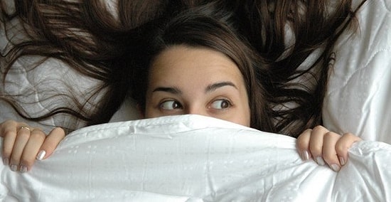 20 вещей в постели, о которых вы переживаете в 20 и совершенно забудете о них в 30