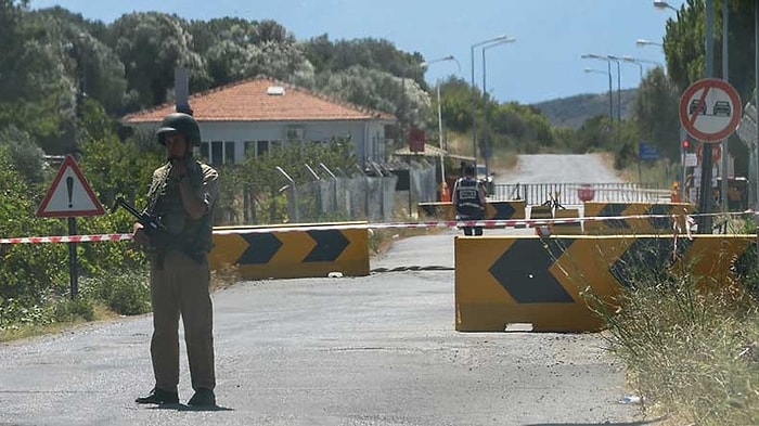 Foça Deniz Üssü'nde Arama: 201 Asker Gözaltında