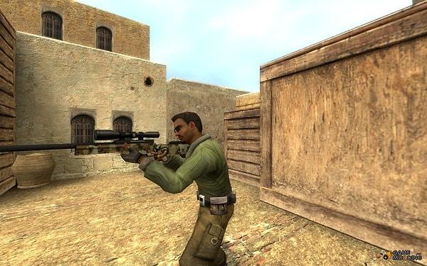 9. Counter Strike oynarken her zaman sniper alıp oyunun tadını kaçıran tip.