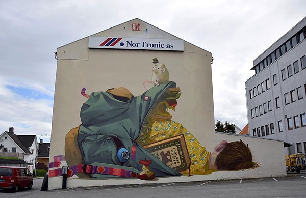 2. "Первый день в школе" – ETAM, Ставангер, Норвегия, 2014