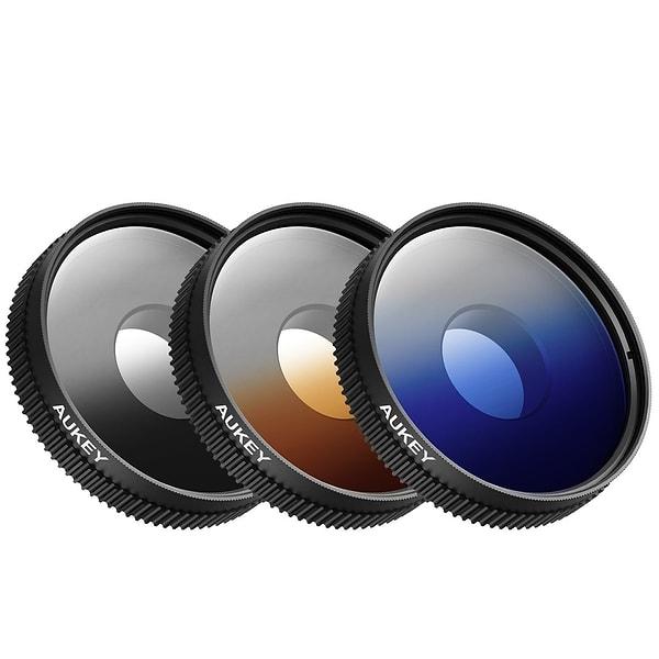 7. Instagram filtrelerine taş çıkarttıracak renkli lensler.