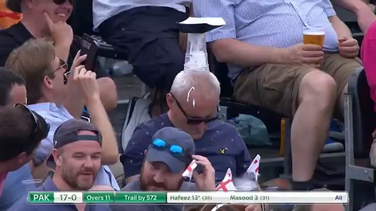 Как в Англии подшутили над болельщиком, уснувшим во время матча