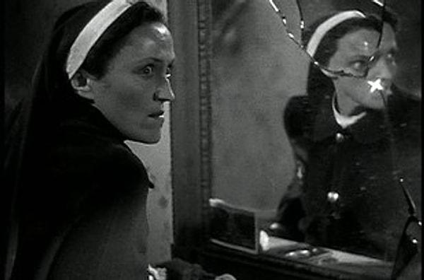 16. Le Corbeau (1943) - Karga