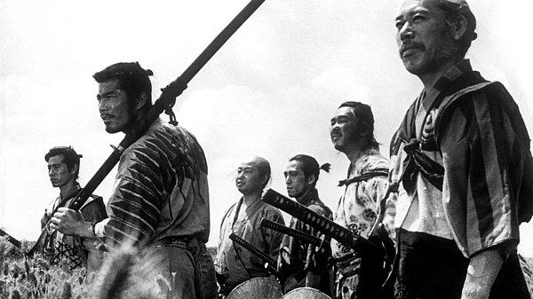 26. Yedi Samuray (1954)  Shichinin no samurai / Akira Kurosawa